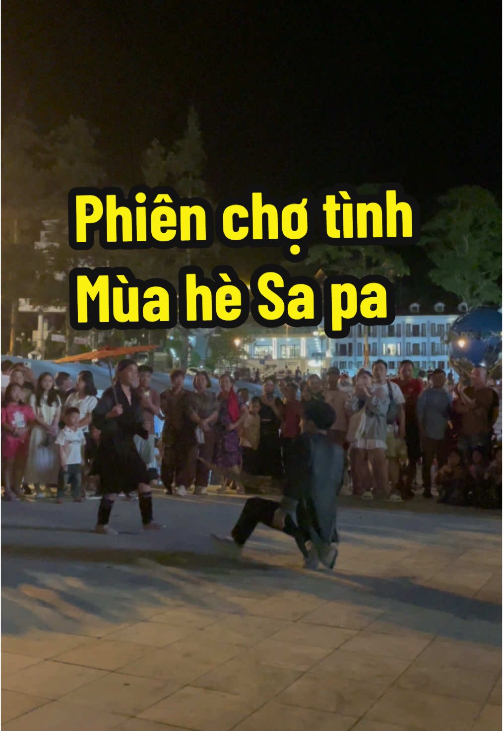 Phiên chợ tình mùa hè ở sa pa đông vui và náo nhiệt #sapa #dulichsapa #chotinhsapa 