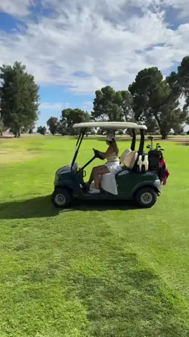 Hahahahaha just girly things 🏌️‍♀️⛳️