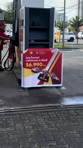 Vayan por sus autitos a Shell 🏎️💨 #chile #formula1 #f1 #sf90spider #sf24 #concepcion #mundomotor #autos 