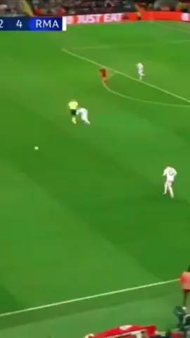 El Arte de mariano closs Relatando Al Real Madrid😏🤍👑🫅 #futbol #relatos #mariano #closs #real #madrid #relatos #madrid #futbol #tiktok #deportes #mariano #closs #madridistas #puro #futbol #viral #video #parati 