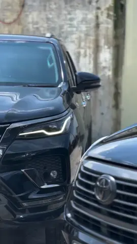 Best Price, Best Service, Best Experience! Melayani rental mobil harian,mingguan,bulanan ,Tahunan.. Tersedia Berbagai Jenis mobil : • Land Cruiser VX - Prado • New Innova Reborn • New Fortuner VRZ • New Pajero Dakar • All New Pajero Dakar 4x4 • All New Alphard Face lift - Vellfire • Double Cabin 4x4 Triton - Hilux - Ford • Camry  • Hiace Commuter 15 Seat • Hiace Premio VIP 10 Seat • Elf Long 17 Seat • Bus Pariwisata 25, 29 , Dan 40 Seat Car booking info : Contact Person 📲085357288146 Instagram : kitakitarentcar2 Siap melayani perjalanan anda 