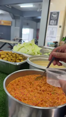 ISNIN|16JUN2025 KEDAI BUKA 11:30PAGI-6PETANG!  Boleh order di apps panda/grab/shopee juga! Setiap bungkus nasi, kita akan asingkan cili dan kicap… boleh pilih nak pedas apa..  #ayamgepuknusantara #ayamgepuk #ayamgepuknusantarakl #rasapedasyangketagih #ayamgepukviral 