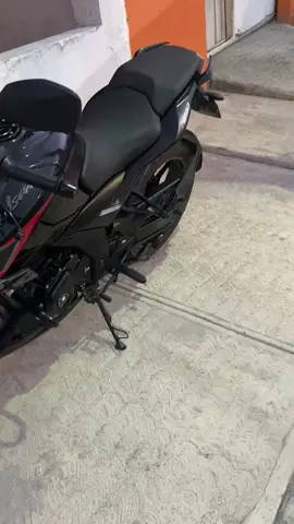 🖤😮‍💨#pulsar #n250ug #bajaj #biker #motos 