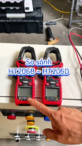 So sánh 2 mẫu đồng hồ đo điện vạn năng giá rẻ 👍 #HABOT #ht206b #ht206d #đo_điện_năng #đồng_hồ_đo_điện #ampe_kìm #kẹp_dòng #đồng_hồ_kĩ #vạn_năng 