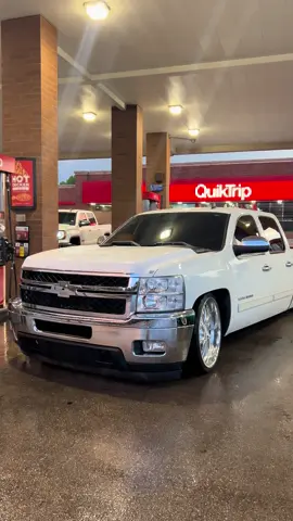 #fyp #fypシ #fypage #explore #explorepage #trucksoftiktok #trucksofinstagram #statiktrucks #statik #dallasdroppedtrucks #dropped #droppedtrucks #slammed #slammedtrucks #lownslow #cammed #cammedtrucks #popcorn #nnbs #nnbssilverado #nnbsnation #streettruck #texastrucks #texas 