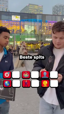 Heeft hij gelijk?😂 ❤️ Volg ons voor meer voetbalgerelateerde content! 💰Geniet van 10% extra korting op Premium Football Mystery Boxes via de link in onze bio! #mystershirt #mysteryshirt #voetbalfans #voetbalshirts  