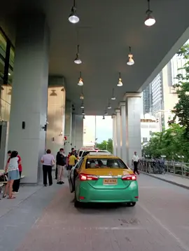 #โรงพยาบาลราชวิถี #อาคารทศมินทราธิราช #เปิดให้บริการบางส่วนแล้วค่ะ 