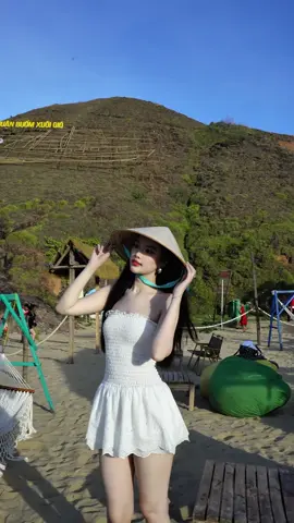 Hnay e đi bỉn ạ #btstorehcm #thoitrangtiktok #viral 