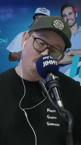 FACT 1: All of Emma’s mates have seen her boobs. 👀  FACT 2: The team love Jimmy’s Trump impression. 🇺🇸