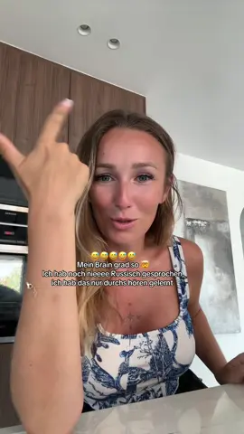 30 Jahre kein Wort Russisch geredet, brauchte ich auch nie. Sogar Oma und Opa reden deutsch, aber ich dachte ich übe es mal 😂 #russlanddeutsche 