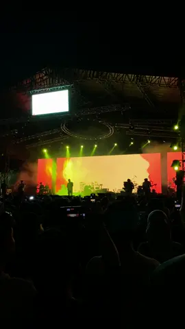 Cobo golek gantiku sek sabar koyo aku sak dunyo ra bakal nemu 💃💃💃 @AFTERSHINE OFFICIAL @moonfest  #aftershine #allinforyou #moonfestival #serpong #tangerang #konser #beranda #fyp #fypシ゚viral #fyppppppppppppppppppppppp 