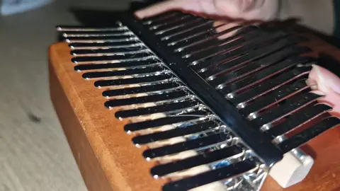 진격의 거인 2기 OST - Call of Silence 칼림바