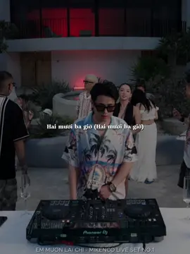 Thả nhẹ cái beat vào đây ✨ #Mikenco #official #Huylee #Binhgold #dj #liveset #streetwear #StreetFashion #OOTD  