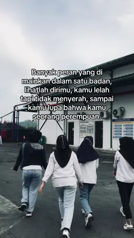 “bertarunglah untuk masa depan, sekalipun kamu perempuan