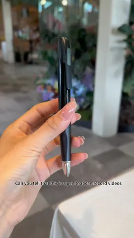 This is a pen that can hide recordings, with a 64GB memory card, allowing you to capture anything#spypen #hidden #minicamera #hiddencamera #tiktok #video #apple #iphone #spying 
