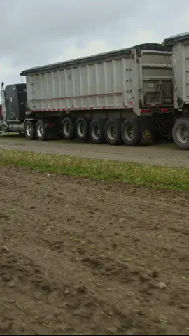 Proud of you @Travis Holdwick! #mactrailers #kenworthw900 #chasindreams #rockfallsexpress #scaredmoneydontmakemoney #michigangraveltrain 