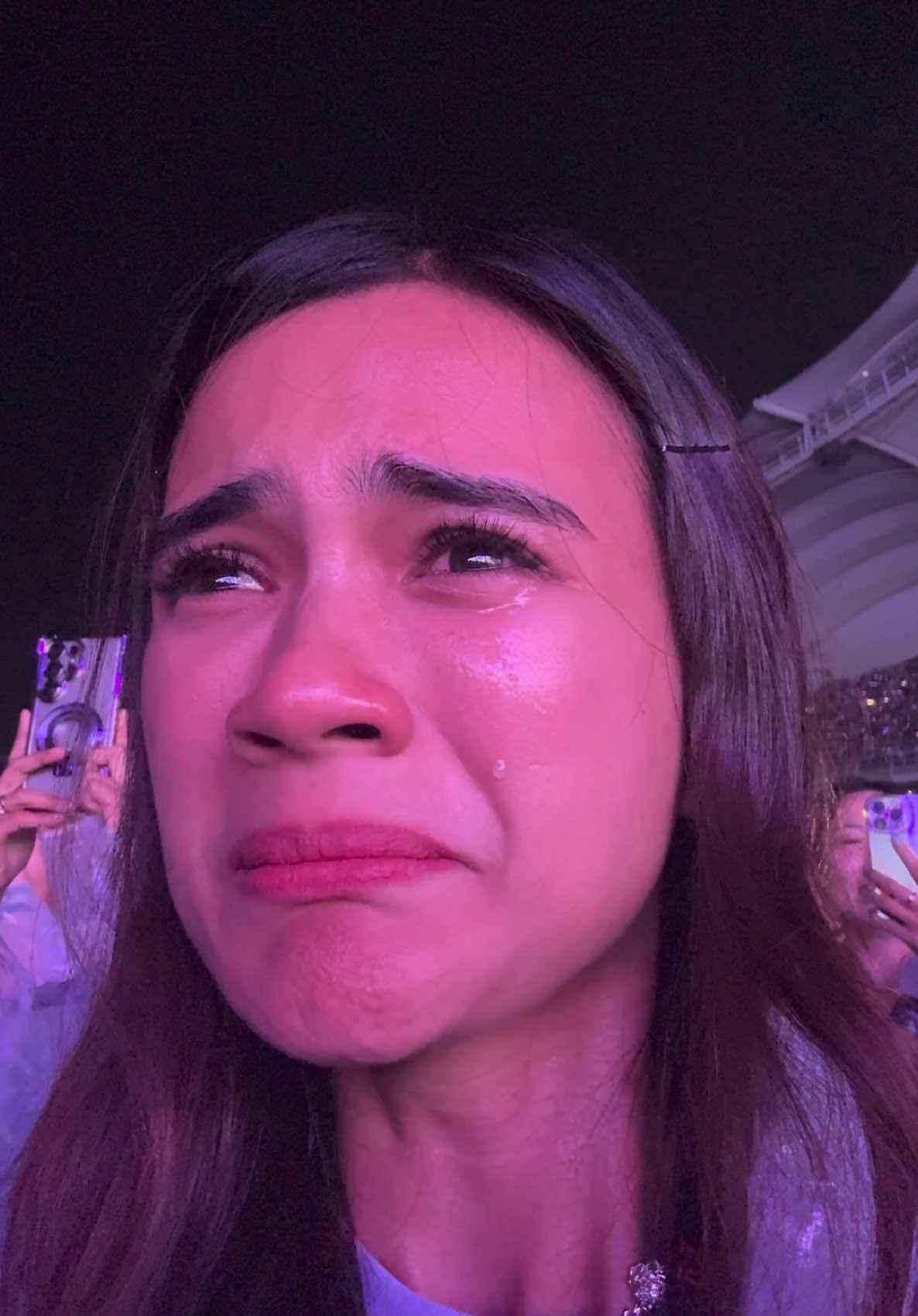 Maaf aku udh ga tahan. Porak poranda hati mungil ini 🥹💜 Day 1 #HOTSTOURFINAL #btsarmy #bts_official_bighit #jhopebts 