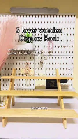 as an affiliate na gustong mag live, you must have this. #displayrack #rackorganizer #roomdeco #liveselling #accessories #wooden #reco #viral #trending #fyp #foryou 