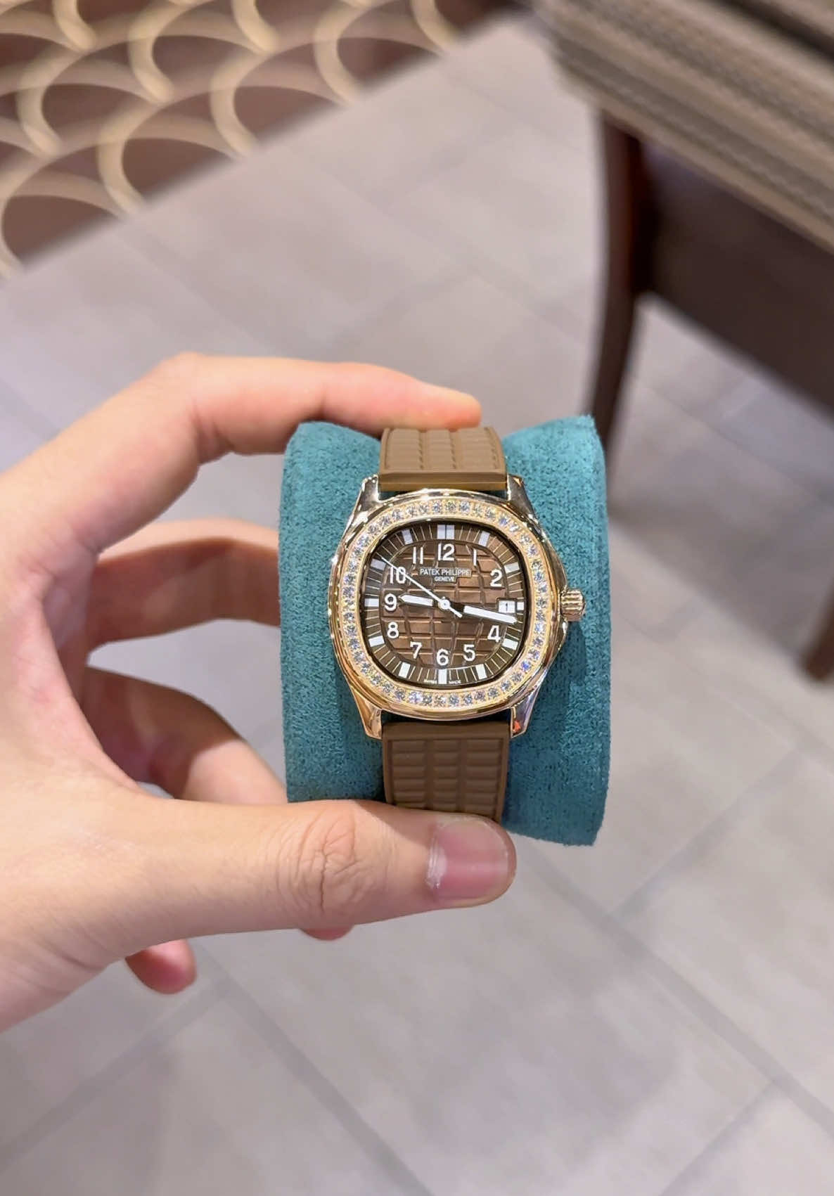 Siêu mẫu PP Nữ màu nâu tây , lên tay siêu tôn da và ôm tay ạ 👌⌚️ #dongho66666 #xuhuong2025 #phanhungluxury #nghiendongho #donghonu #xuhuong #fyp #hot 