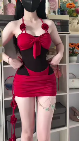 Nch là đẹppp, màu đỏ sáng da🍁🙂‍↔️ #quanaohottrend #reviewquanao #fyb #quanao #vayxinhmoingay #vaynuxinh #reviewlamdep #xuhuong #viralvideo #reviewdoxinh #xuhuongtiktok 