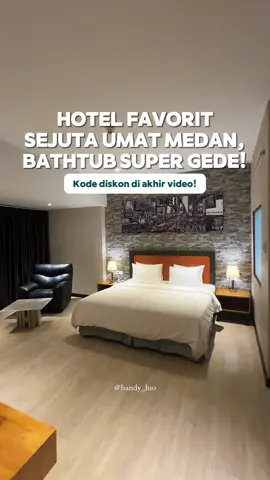 Ini dia hotel favorit sejuta umat Medan! Kamarnya cakep & fasilitasnya serba lengkap! 🥰 Yuk amankan kamar Le Polonia Hotel Medan dari sekarang buat liburan bareng keluarga bulan ini! Pesan dari TikTok karena lebih murah dan diskon tambahan! 👍🏻 Caranya klik tag lokasi hijau nama hotel di video ini dan pilih opsi Agoda, karena ada tambahan diskon 10% dengan kode promo AGDTTID! 🤩👏🏻 Nantikan kejutan mega promo #TikTokGOHolidaySchoolFest lainnya! #JelajahHepi #lepoloniahotel #lepoloniamedan #hotelmedan #rekomendasihotelmedan #liburanmedan #staycationmedan #exploremedan #reviewhotel