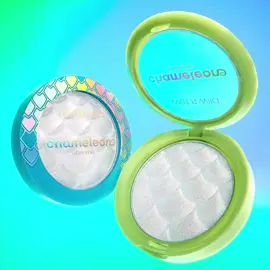 💥 Too Sirius hits like a supernova
 💫 Venus Swing? A soft punch of planet-powered glow
 
 No rules. No gravity. Just full-face radiance. ✨
 
 #wetnwild #wetnwildmakeup #wetnwildeu #chameleon #chameleonchrome