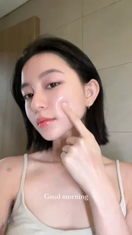 Đi du lịch phơi nắng và đây là bí quyết sáng da, mờ thâm sạm sau 4 tuần của B🦦#motham #trangda #serummelasylhong #skincare #lorealparispartner 