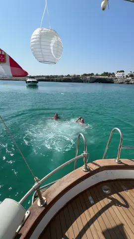 this, a spritz and i’m cured 🐚🐚🧜🏼‍♀️