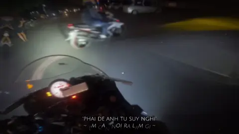 ếch sai tơ dí muốn lòi cây dên 🥹🥹 quá khủng khíp #bmws1000rr #gsxr150 #gsxr1000 #gsxr750 #zx10r #ex150 #r6 #z800 
