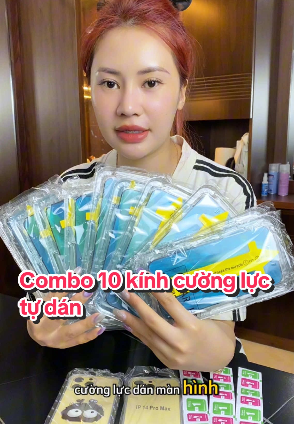 Combo 10 kính cường lực iPhone chỉ 100K, tự dán siêu dễ, tặng thêm ốp lưng + mèo thần tài! #kinhcuongluciphone #phukieniphone #oplungiphone #dealhot 