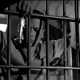 حبك يداويني 🙂‍↕️!  #michaelscofield #prisonbreak #fyp #viral 