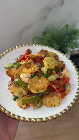 Salade 🥗 #pourtoi #fouryou #fouryoupage #recette #recettefacile #recettesimple #ideerecette #viralvideo #recettefacileetrapide #cuisinefacile #المغرب 