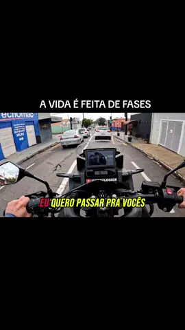 A VIDA É FEITA DE FASES 