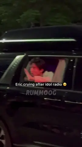 😭😭 #theboyz #tbz #deobi #theb #eric #erictbz #ericsohn #youngjae #sohnyoungjae 