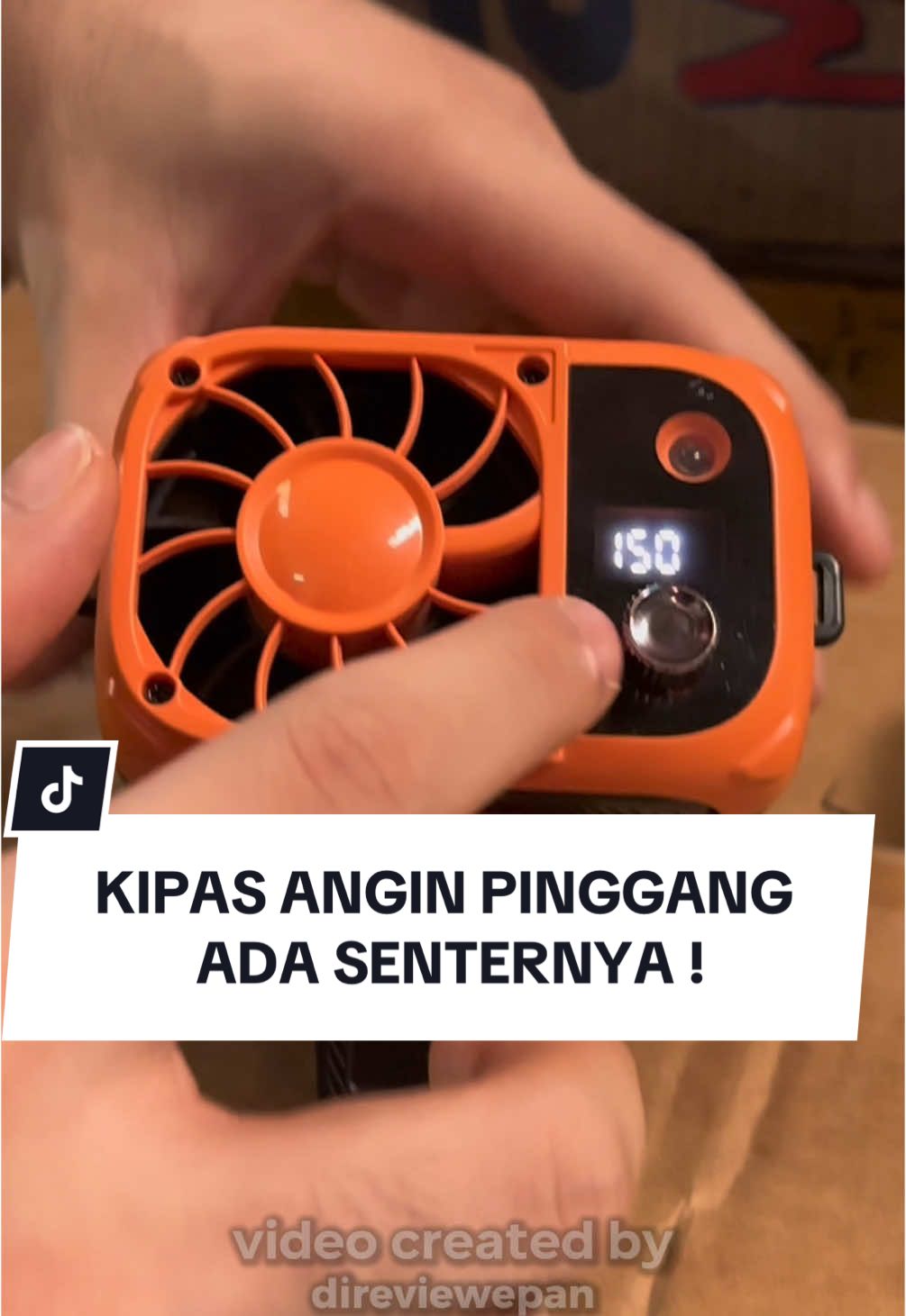 Kipas Angin Pinggang Yesplus Y-007 150 Level Kecepatan, Badan langsung adem, trus ada senternya juga, wuasik kerenn✨ #direviewepan #kipasenter #kipasanginpinggang #waistfan #yesplusy007 #kipaspinggangsenter #portablefan #kipastravel #kipasanginviral #cuantanpabatas #wibgajian #paydaysale #kipashighspeed #kipaspowerbank #kipasturbo #rekomendasikipasangin 