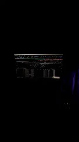 ĐĂNG GIỜ NÀY CÓ XU HƯỚNG KHÔNG Ạ 🥹 #xuhuonggggggggggggggggg #nhạchaymỗingày #remix #dj #soundcloud #huynhngocty #khongquantamremix 
