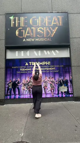 ✨Someone find me some NEW MONEY so I can come back to NY immediately✨ @The Great Gatsby Musical @Sarah Hyland @Samantha Pauly @Corbin Bleu #fypp #newmoneychallenge #dance #thegreatgatsby #thegreatgatsbybroadway #broadway #nyc 