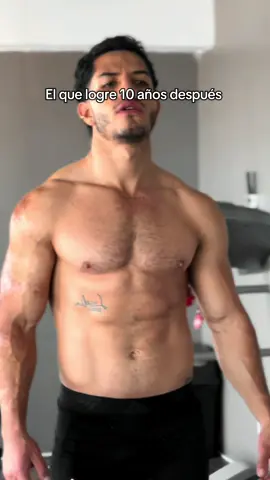 Un buen referente 🐺 . . . . . . #FitnessCanada #fyp #foryou #Viral #parati #fyp #foryourpage #Gym #GymTok #gymrat #protein #nutraphase #lidestyle #healthy #canada #toronto #ontario #jacob #crepusculo #wolf #lobo 