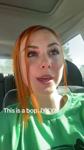 Bitches ain’t shit #nickiminaj #nicki #beezinthetrap #beez #foryoupage #foryoupage #viral #lipsync #moms #MomsofTikTok #beauty 