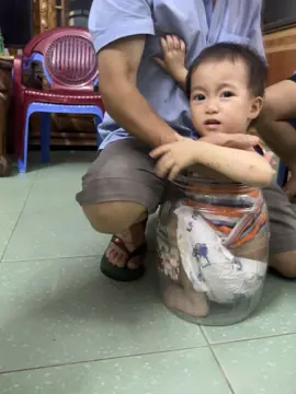 Tưởng rằng chỉ có trên mạng ai ngờ đến nhà mình rồi #xuhuong #khoinghihe #embedangyeu #viral 