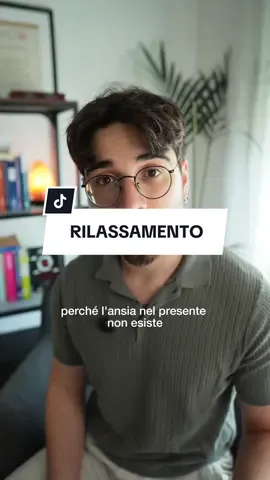 Prenditi un momento per te. A volte basta un minuto per tornare qui, nel presente. #psicologia #rilassamento #mindfulness #ansia 