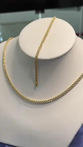 ‼️PROMOTION‼️ Ensembles colliers et bracelets au prix exceptionnel de 1390€ !!  #or #18k #gold #jewelry #jewellery #cadeau #pascher #bonplan #paris #belleville #mariage #fiancaille #parure #collier #bracelet 