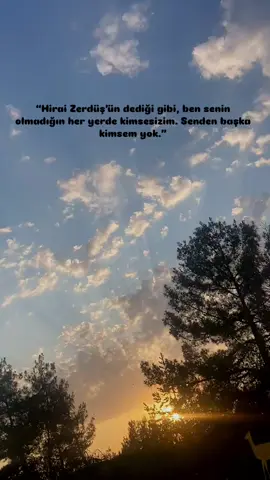 “Söyle senden başka kimim var.”🥀 Hirai Zerdüş - Kimim Var Ki Senden Başka #aşk #ritim #renkler #shorts #reels #müzik #tiktokviral #newmusic #keşfet #duygusalşarkılar #hiraizerdüş #kimsemyoksendenbaşka #tiktoknews #beniöneçıkart 