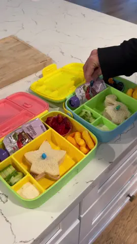 First day of summer camp 🤗☀️🍓🎒 they’re sooo excited!