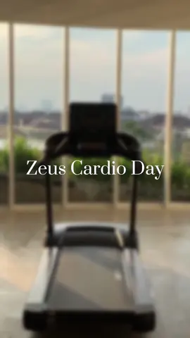 Zeus cardio day . . Every time I look at the treadmill, I think of the benchpress 😔 . . . #fyp #viral #Fitness #GymTok #bodybuilding #bodybuilder #hypertrophy #FitTok #gymhumor #gymmemes #fitnesshumor #zeus #workout #fitnessmemes #workoutroutine 
