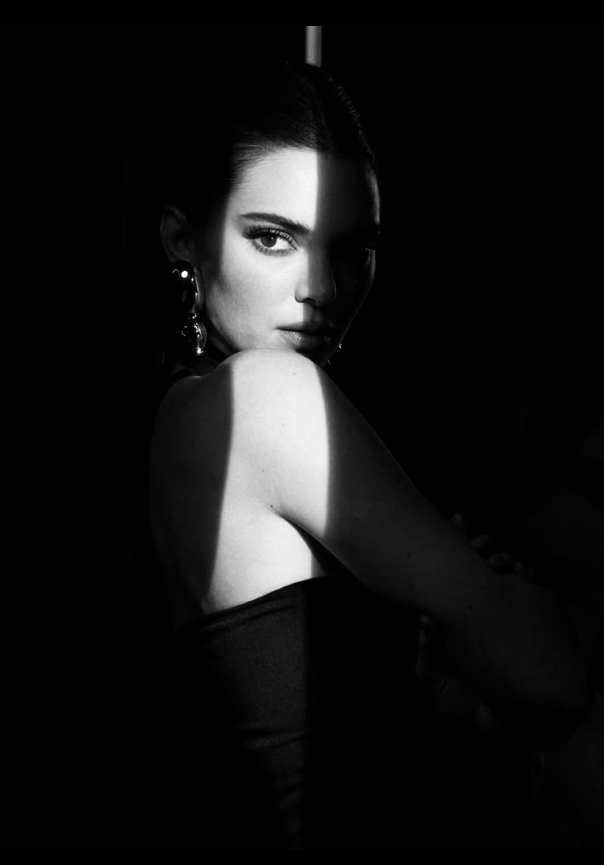 you don't own me.  #kendalljenner #blackandwhite #soul #icon #glamour #darkfemenineenergy #scorpio #iconic 