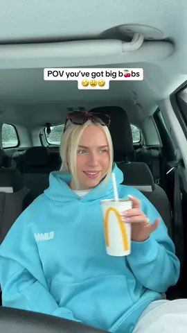 😩🤣😩🤣😩🤣 #bigchestapproved #curvytiktok #bigbustinspo #bigchestproblems #bigbustbra #bigbusthacks #pov #povs #bigbustpov #skit 
