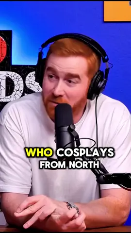 What's in the Fanny Pack?😱😱😱 #badftriends #badfriendspodcast #podcast #podcastclips 