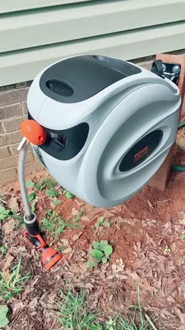 This was one Vevor product we got 1 of because we loved it so much! I’m thinking about getting another retractable garden hose! #vevorsummerlife  #vevor  #gardening #gardenhose 