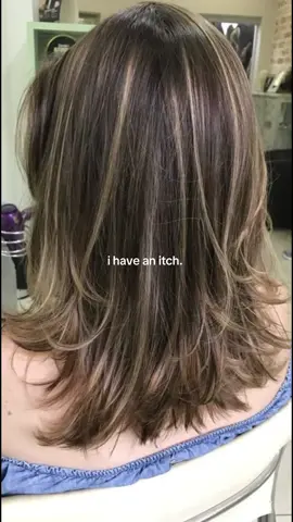 it’s just so tempting… 😮‍💨💝 #foryoupagе #explorepage #goviral #aestheticvideos #brunette #haircolor #blondehighlights 